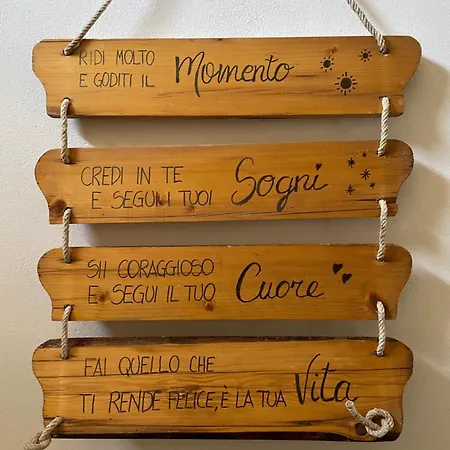 Nyaraló Once Upon A Time Domaso